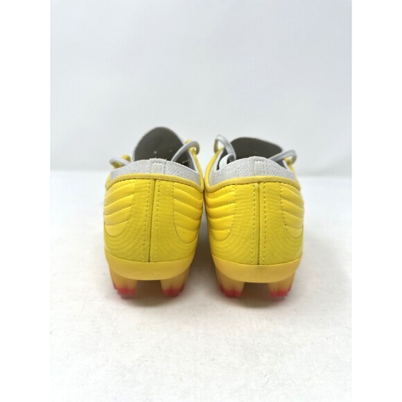 Under Armour Magnetico Elite 4 Yellow Taxi Cleats 3027704-700 Women’s 7.5 NEW - Picture 5 of 9